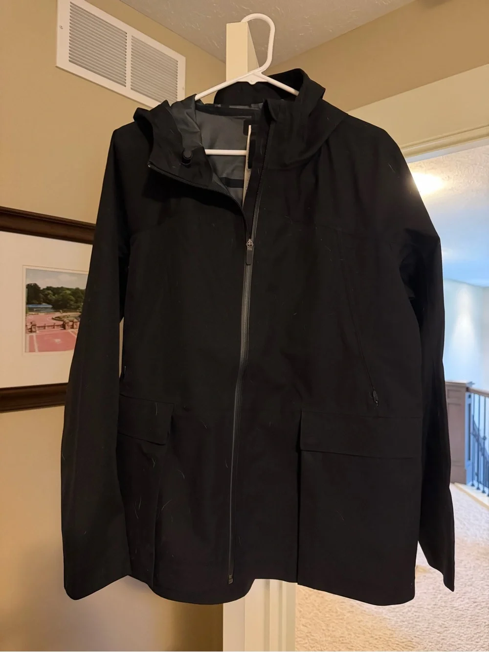 Lululemon women’s rain coat